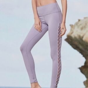  Alo Yoga Interlace Lavender Leggings XS